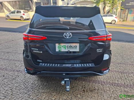 TOYOTA Hilux SW4 2.8 16V 4P SRX PLATINUM 4X4 7 LUGARES TURBO DIESEL AUTOM�TICO, Foto 8
