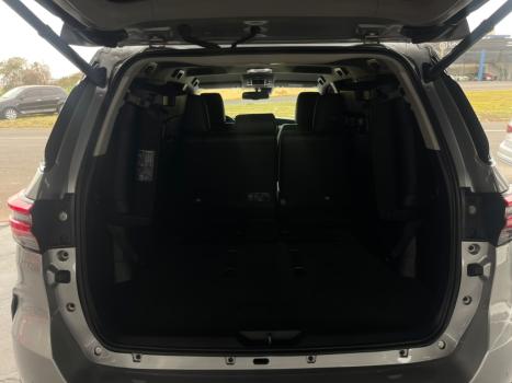 TOYOTA Hilux SW4 2.8 16V 4P SRX PLATINUM 4X4 7 LUGARES TURBO DIESEL AUTOM�TICO, Foto 26
