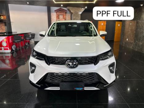 TOYOTA Hilux SW4 2.8 16V 4P SRX PLATINUM 4X4 7 LUGARES TURBO DIESEL AUTOM�TICO, Foto 1