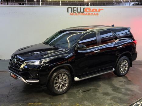 TOYOTA Hilux SW4 2.8 16V 4P SRX 4X4 7 LUGARES TURBO DIESEL AUTOM�TICO, Foto 1