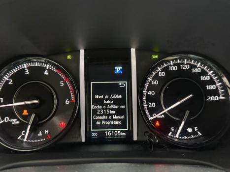 TOYOTA Hilux SW4 2.8 4P SRX 4X4 DIAMOND 7 LUGARES TURBO DIESEL AUTOMÁTICO, Foto 17