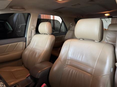 TOYOTA Hilux SW4 3.0 16V 4P SRV 4X4 7 LUGARES TURBO DIESEL AUTOMTICO, Foto 15