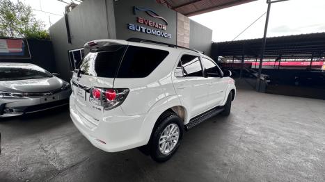 TOYOTA Hilux SW4 3.0 16V 4P SRV 4X4 TURBO DIESEL AUTOM�TICO, Foto 5