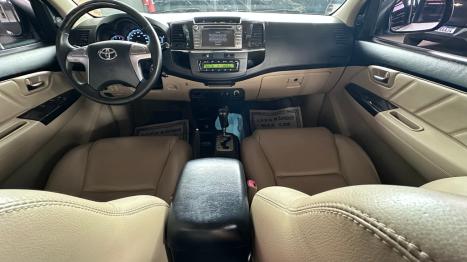 TOYOTA Hilux SW4 3.0 16V 4P SRV 4X4 TURBO DIESEL AUTOM�TICO, Foto 10