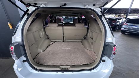 TOYOTA Hilux SW4 3.0 16V 4P SRV 4X4 TURBO DIESEL AUTOM�TICO, Foto 11