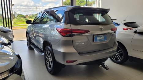 TOYOTA Hilux SW4 3.0 16V 4P SRV 4X4 7 LUGARES TURBO DIESEL AUTOM�TICO, Foto 5