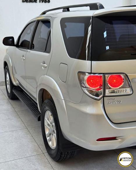 TOYOTA Hilux SW4 3.0 16V 4P SRV 4X4 TURBO DIESEL AUTOM�TICO, Foto 12