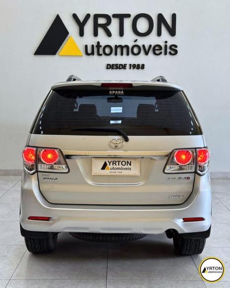 TOYOTA Hilux SW4 3.0 16V 4P SRV 4X4 TURBO DIESEL AUTOM�TICO, Foto 14