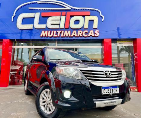 TOYOTA Hilux SW4 3.0 16V 4P SRV 4X4 7 LUGARES TURBO DIESEL AUTOM�TICO, Foto 2