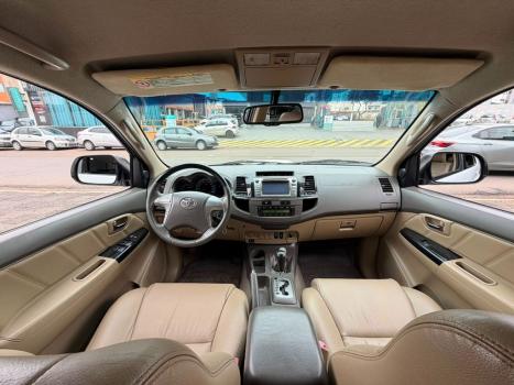 TOYOTA Hilux SW4 3.0 16V 4P 4X4 SRV TURBO DIESEL, Foto 10