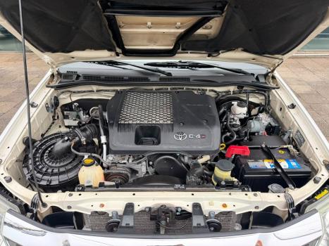 TOYOTA Hilux SW4 3.0 16V 4P 4X4 SRV TURBO DIESEL, Foto 14
