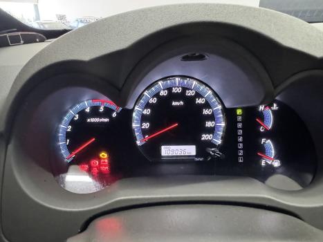 TOYOTA Hilux SW4 3.0 V6 12V 4P SRV 4X4 TURBO DIESEL AUTOM�TICO, Foto 6