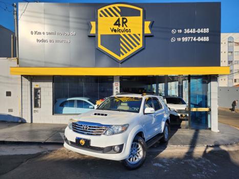TOYOTA Hilux SW4 3.0 16V 4P SRV 4X4 TURBO DIESEL AUTOM�TICO, Foto 1
