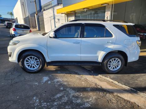TOYOTA Hilux SW4 3.0 16V 4P SRV 4X4 TURBO DIESEL AUTOM�TICO, Foto 3