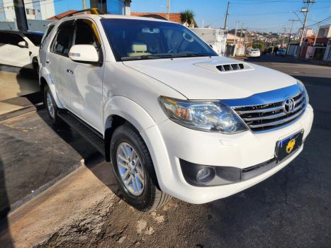 TOYOTA Hilux SW4 3.0 16V 4P SRV 4X4 TURBO DIESEL AUTOM�TICO, Foto 8