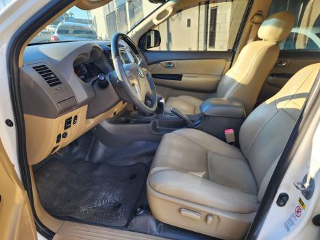 TOYOTA Hilux SW4 3.0 16V 4P SRV 4X4 TURBO DIESEL AUTOM�TICO, Foto 10