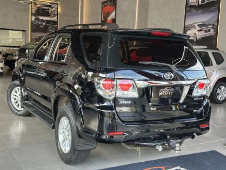 TOYOTA Hilux SW4 3.0 V6 12V 4P SRV 4X4 TURBO DIESEL AUTOM�TICO, Foto 7