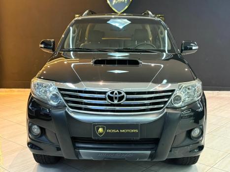 TOYOTA Hilux SW4 3.0 16V 4P SRV 4X4 TURBO DIESEL AUTOM�TICO, Foto 3