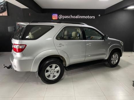 TOYOTA Hilux SW4 3.0 16V 4P SRV 4X4 7 LUGARES TURBO DIESEL AUTOMÁTICO, Foto 7