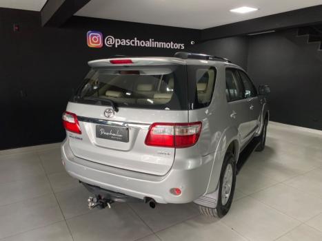 TOYOTA Hilux SW4 3.0 16V 4P SRV 4X4 7 LUGARES TURBO DIESEL AUTOMÁTICO, Foto 9