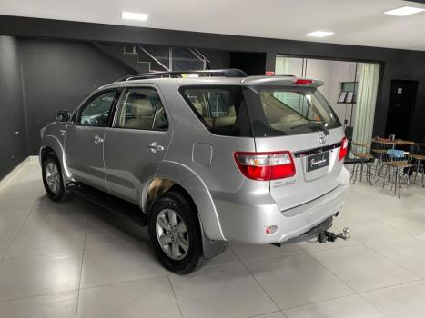 TOYOTA Hilux SW4 3.0 16V 4P SRV 4X4 7 LUGARES TURBO DIESEL AUTOMÁTICO, Foto 11