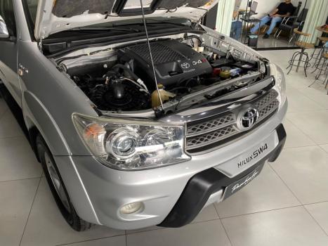 TOYOTA Hilux SW4 3.0 16V 4P SRV 4X4 7 LUGARES TURBO DIESEL AUTOMÁTICO, Foto 15
