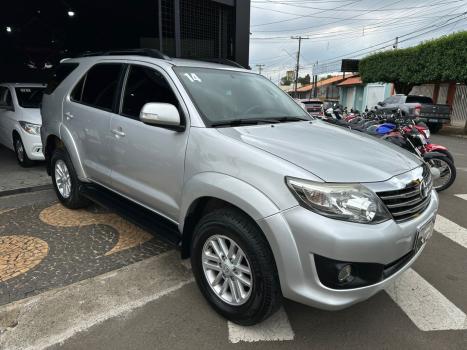 TOYOTA Hilux SW4 , Foto 4