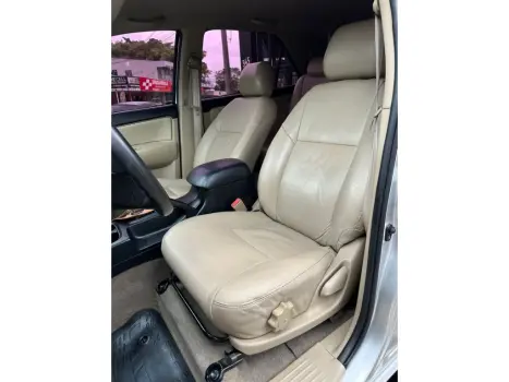 TOYOTA Hilux SW4 , Foto 9