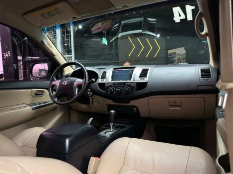 TOYOTA Hilux SW4 , Foto 8