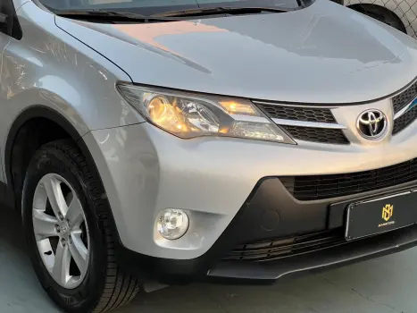 TOYOTA RAV 4 2.0 16V 4P AUTOMTICO, Foto 2