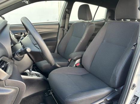 TOYOTA Yaris Hatch 1.3 16V 4P FLEX XL PLUS TECH MULTIDRIVE AUTOMTICO CVT, Foto 7