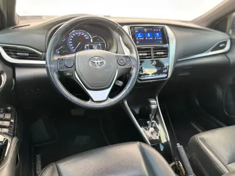 TOYOTA Yaris Hatch 1.5 16V 4P FLEX XLS CONNECT MULTIDRIVE AUTOMTICO CVT, Foto 10