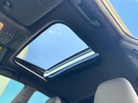 TOYOTA Yaris Hatch 1.5 16V 4P FLEX XLS CONNECT MULTIDRIVE AUTOMTICO CVT, Foto 12