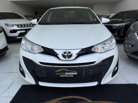 TOYOTA Yaris Hatch 1.3 16V 4P FLEX XL, Foto 3