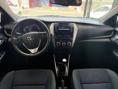 TOYOTA Yaris Hatch 1.3 16V 4P FLEX XL, Foto 7