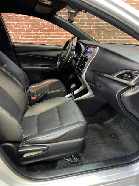 TOYOTA Yaris Hatch 1.5 16V 4P FLEX XS MULTIDRIVE AUTOMTICO CVT, Foto 6