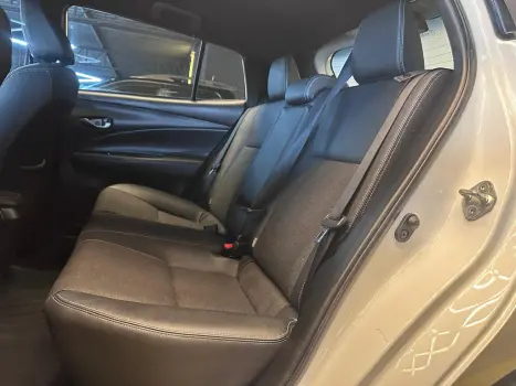 TOYOTA Yaris Hatch 1.5 16V 4P FLEX XS CONNECT MULTIDRIVE AUTOMTICO CVT, Foto 8