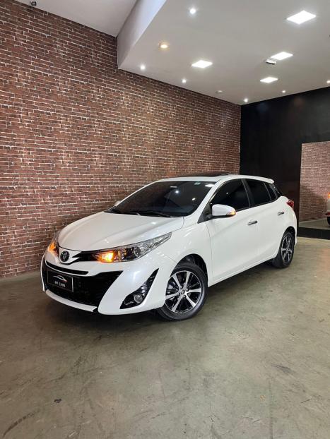 TOYOTA Yaris Hatch 1.5 16V 4P FLEX XLS CONNECT MULTIDRIVE AUTOMTICO CVT, Foto 2