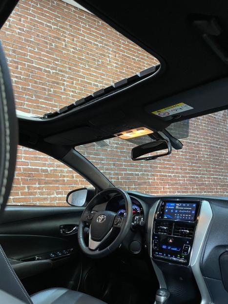 TOYOTA Yaris Hatch 1.5 16V 4P FLEX XLS CONNECT MULTIDRIVE AUTOMTICO CVT, Foto 10