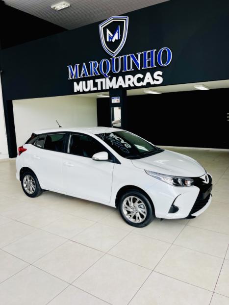 TOYOTA Yaris Hatch 1.5 16V 4P FLEX XS MULTIDRIVE AUTOMTICO CVT, Foto 1