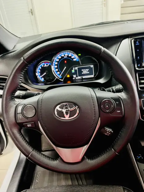 TOYOTA Yaris Hatch 1.5 16V 4P FLEX XS MULTIDRIVE AUTOMTICO CVT, Foto 17
