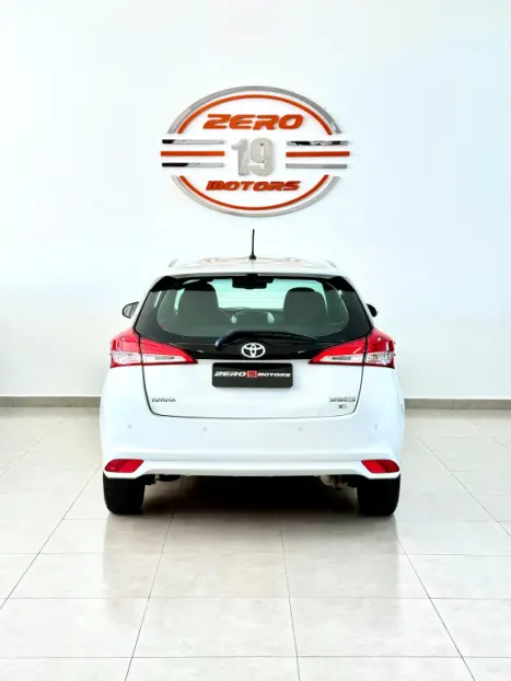 TOYOTA Yaris Hatch 1.3 16V 4P FLEX XL MULTIDRIVE AUTOMTICO CVT, Foto 8