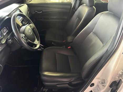 TOYOTA Yaris Hatch 1.5 16V 4P FLEX XLS CONNECT MULTIDRIVE AUTOMTICO CVT, Foto 9