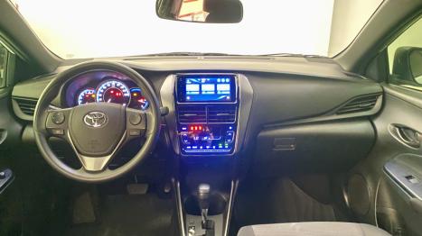 TOYOTA Yaris Hatch 1.5 16V 4P FLEX XL MULTIDRIVE AUTOMTICO CVT, Foto 10