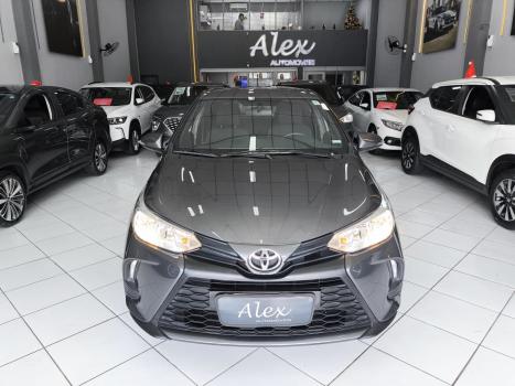 TOYOTA Yaris Hatch 1.5 16V 4P FLEX S MULTDRIVE AUTOMTICO, Foto 2