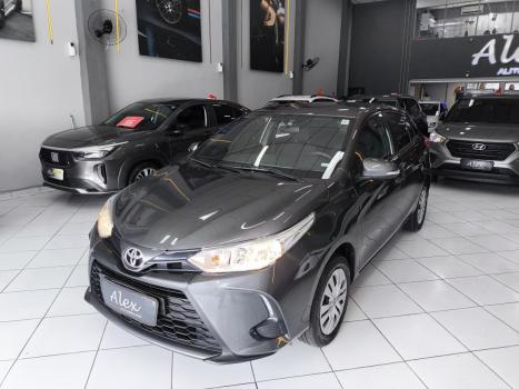 TOYOTA Yaris Hatch 1.5 16V 4P FLEX S MULTDRIVE AUTOMTICO, Foto 3