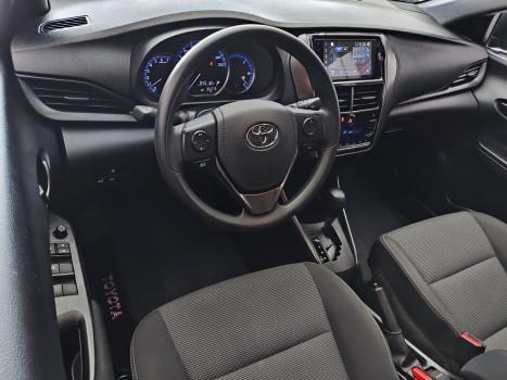 TOYOTA Yaris Hatch 1.5 16V 4P FLEX S MULTDRIVE AUTOMTICO, Foto 5