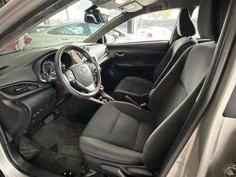 TOYOTA Yaris Hatch 1.5 16V 4P FLEX XL MULTIDRIVE AUTOMTICO CVT, Foto 15
