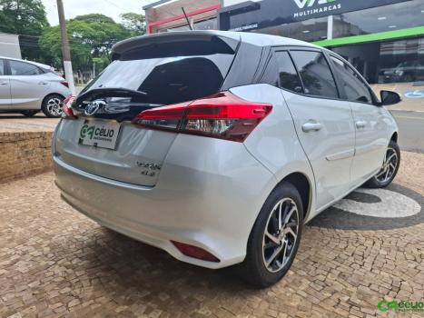 TOYOTA Yaris Hatch 1.5 16V 4P FLEX XLS MULTIDRIVE AUTOM�TICO CVT, Foto 8