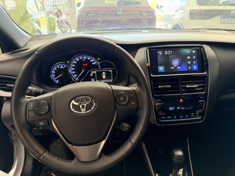 TOYOTA Yaris Hatch 1.5 16V 4P FLEX XLS MULTIDRIVE AUTOM�TICO CVT, Foto 9
